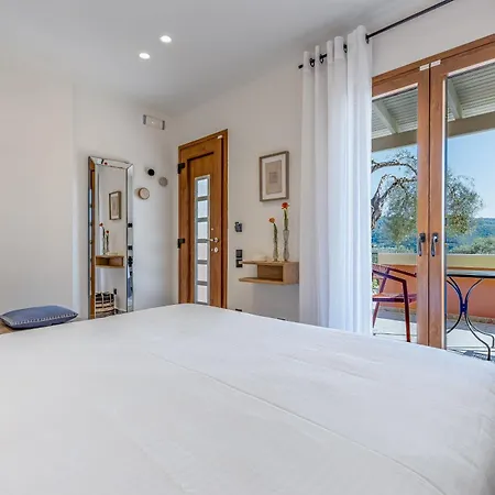 Angelo ιι Paleokastritsa