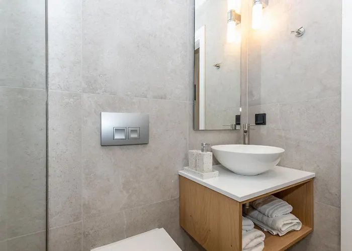 Angelo ιι * Paleokastritsa