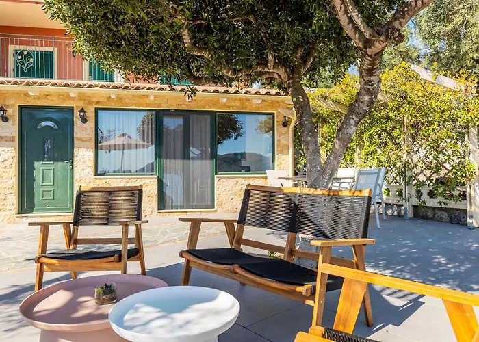 Angelo ιι * Paleokastritsa